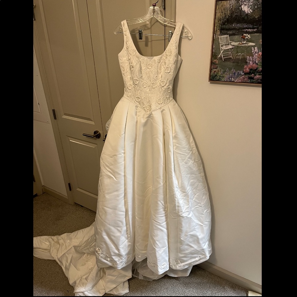 St. Patrick vintage wedding gown